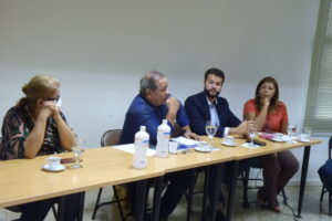 Imagem da notícia - Controlador-Geral Otavio Gomes Reúne com Servidores da CGE Pós-Pandemia