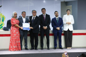 CGE-AM realiza entrega dos Selos do Prêmio da Qualidade do Sistema de Gestão a unidades d…